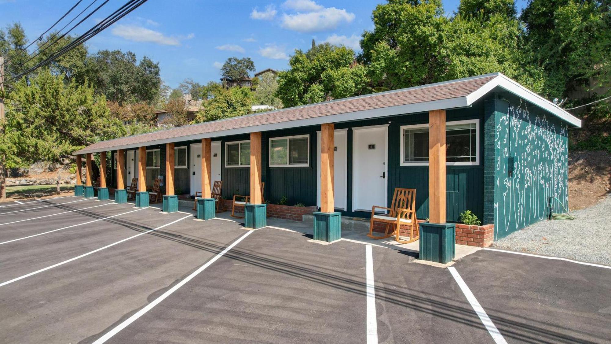 The Charlotte Sequoia Motel R2 Three Rivers Buitenkant foto